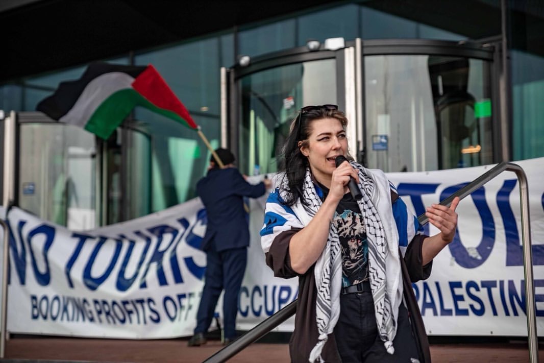Palestine protesters target Booking.com over settlement listings