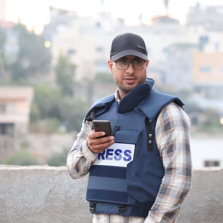 Israel raids Jenin homes, arrests Palestinian civilians and journalist
