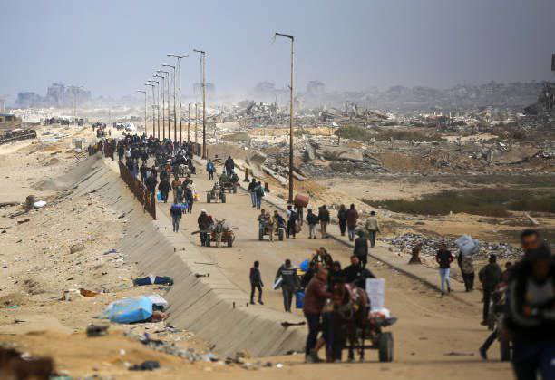Palestinians in Gaza Strip moving north toward hopes