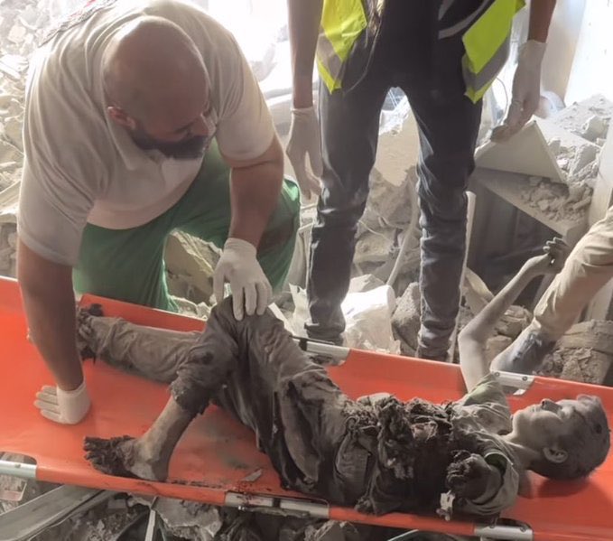 Civil Defence Reports 70 Deaths from Jabalia Bombing