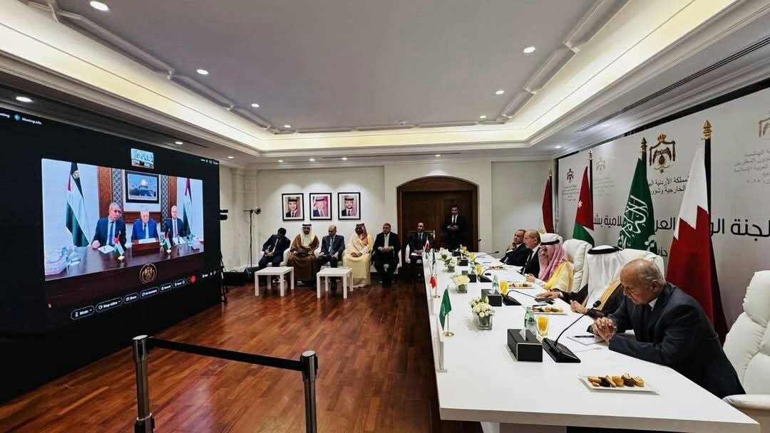 Arab foreign ministers meet Palestinian president via video conference