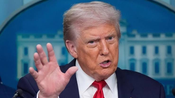 Trump: Iran’s Strait of Hormuz Actions Constitute Blackmail Against World