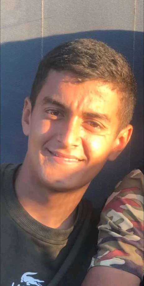 Israeli sniper kills Muhammad El-Mukadema in safe zone