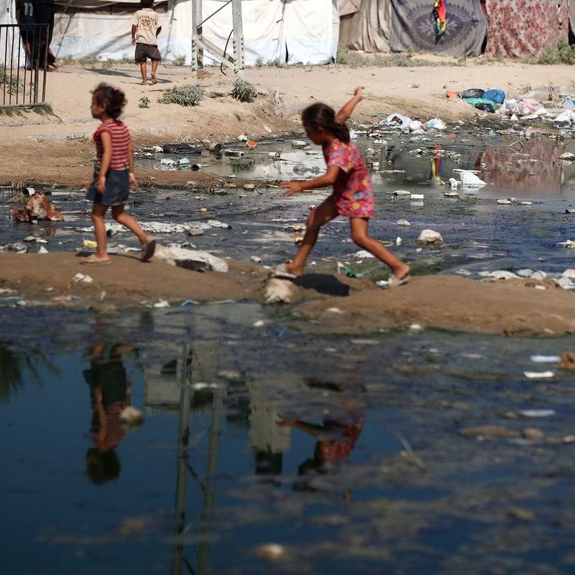 Gaza Infrastructure Collapse Amid Conflict Creates Health Crisis