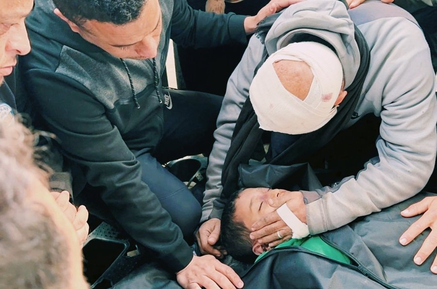 Israeli occupation commits 13 massacres killing 124 in 24 hours