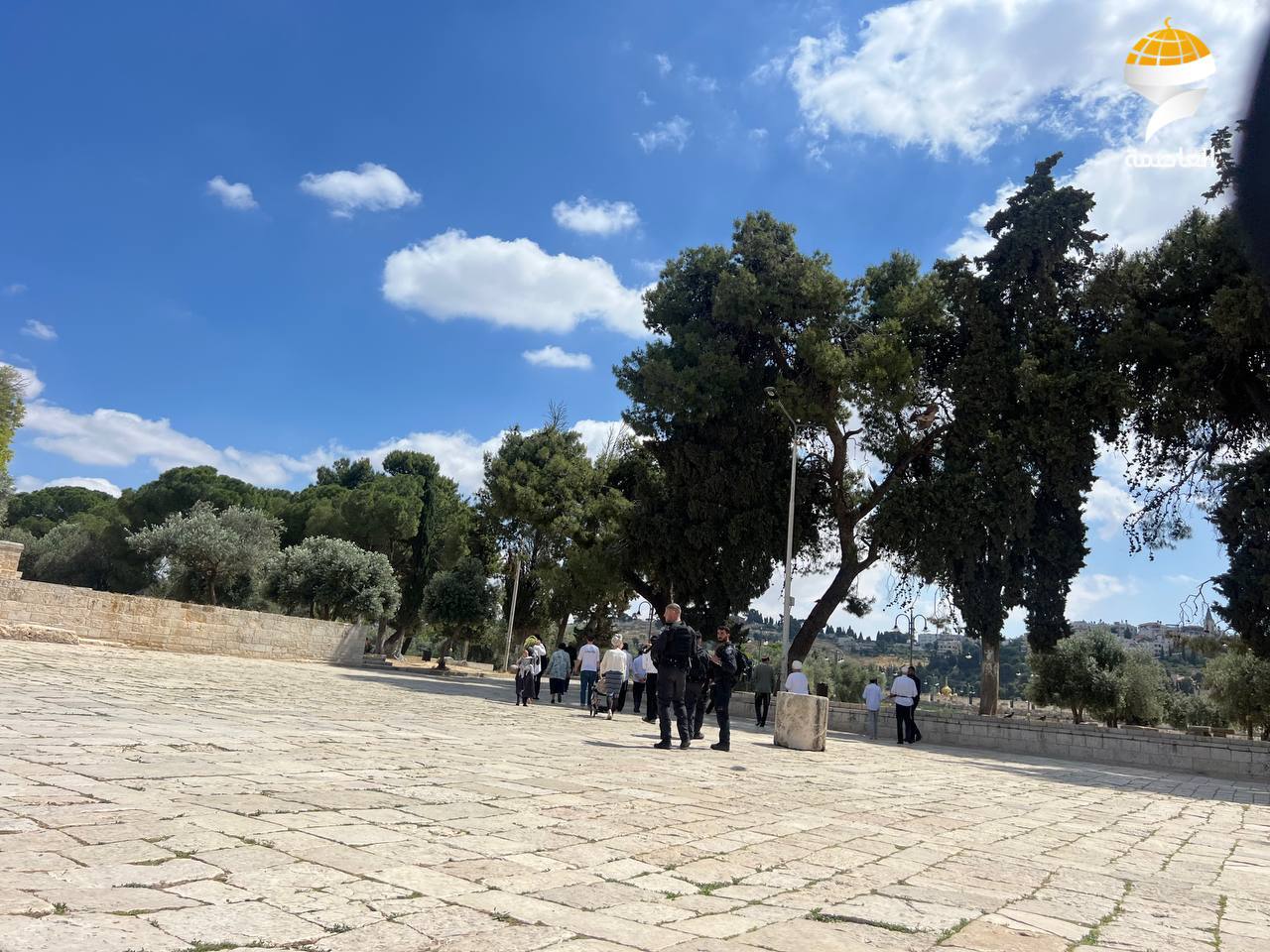 Israeli settlers enter Al-Aqsa Mosque under military protection