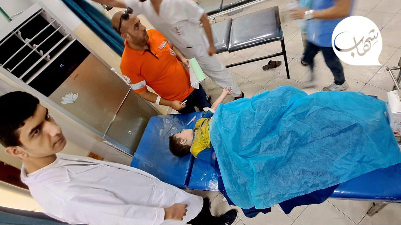 Palestinian Child Rescued After Three Hours Under Rubble
