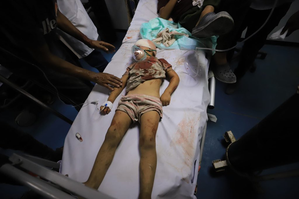Ten people wounded in Israeli bombing in central Gaza