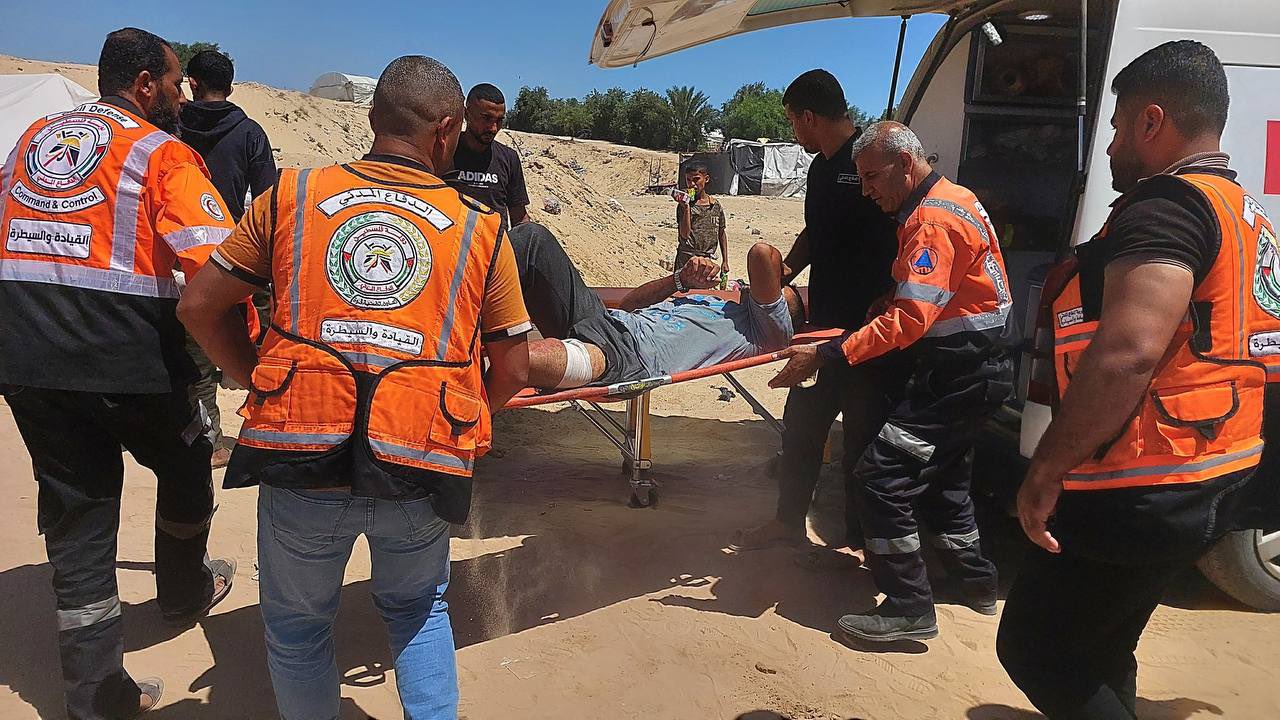 Israeli Bombing Kills Two Near Khan Younis Port