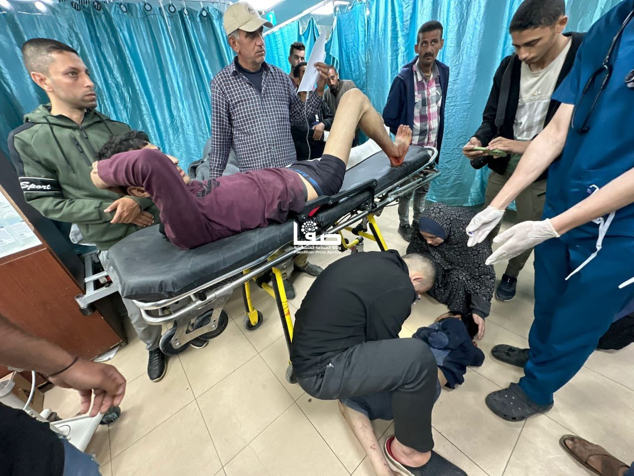 Israeli bombing kills and wounds civilians in Gaza
