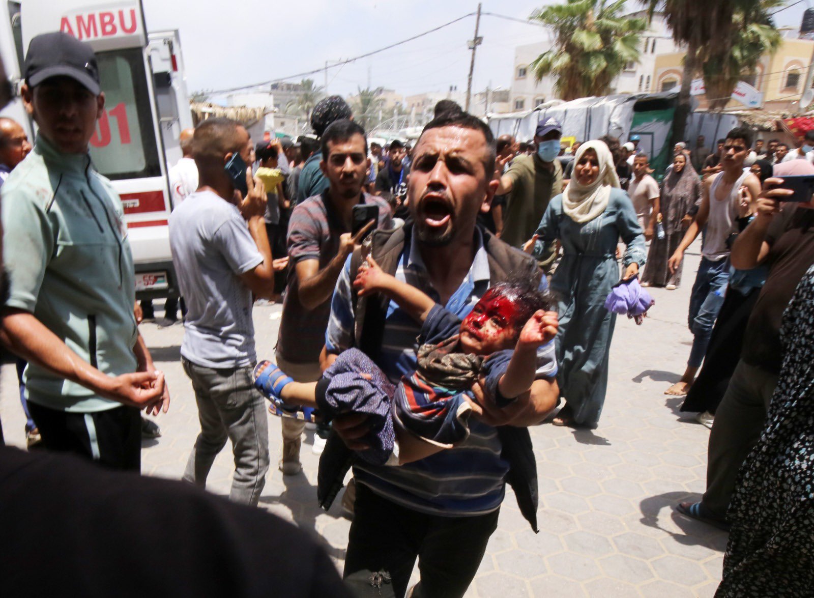 Gaza: 283 deaths and 814 wounded in 24 hours from Israeli strikes