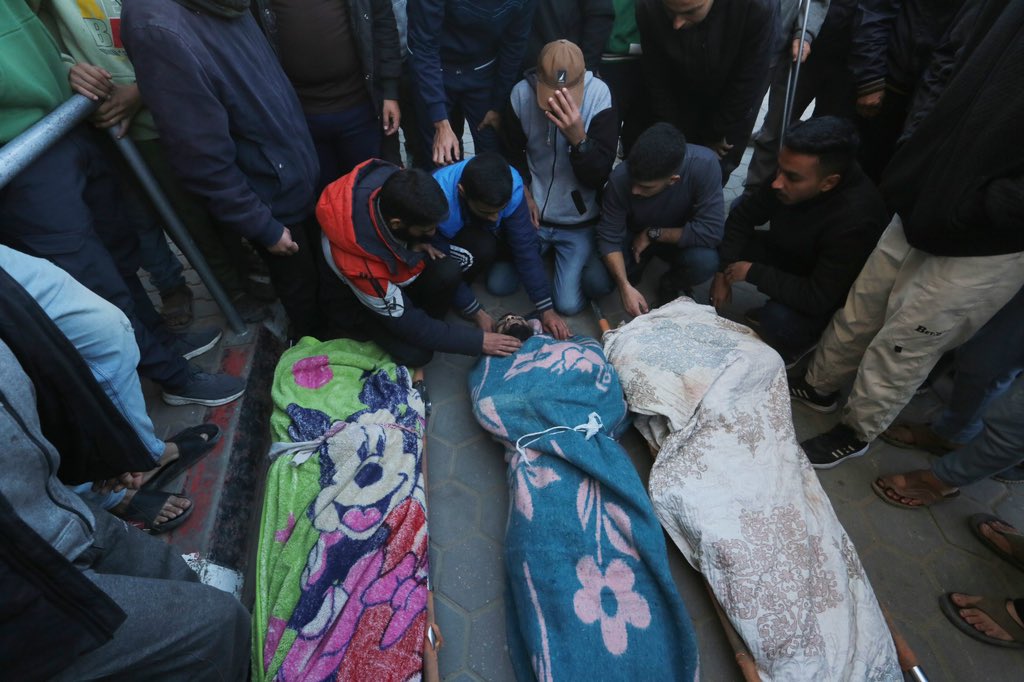 Israeli bombing kills three at Jabalia military checkpoint