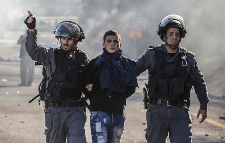 Israeli forces detain 25 Palestinians in West Bank overnight