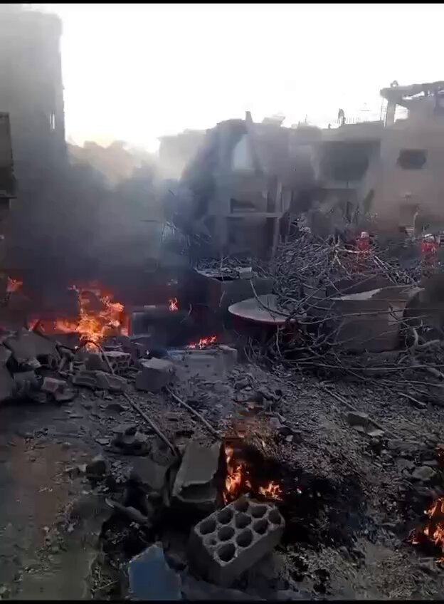 Israeli airstrike in Lebanon and retaliatory missile strike on Israel