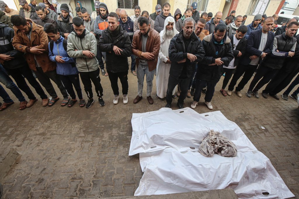 Israeli Forces Kill 21 People in Gaza