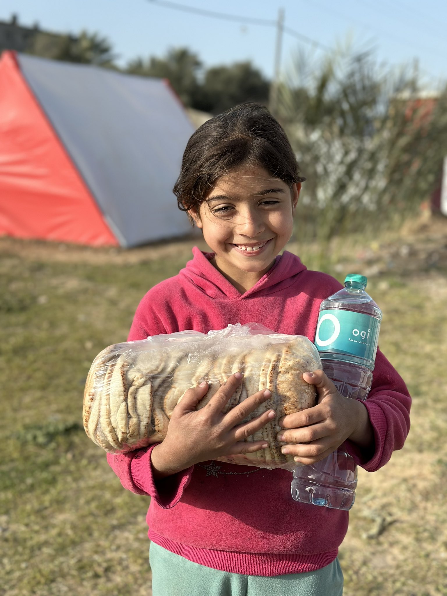 Humanitarian Aid Distribution to Gaza Refugees Completed