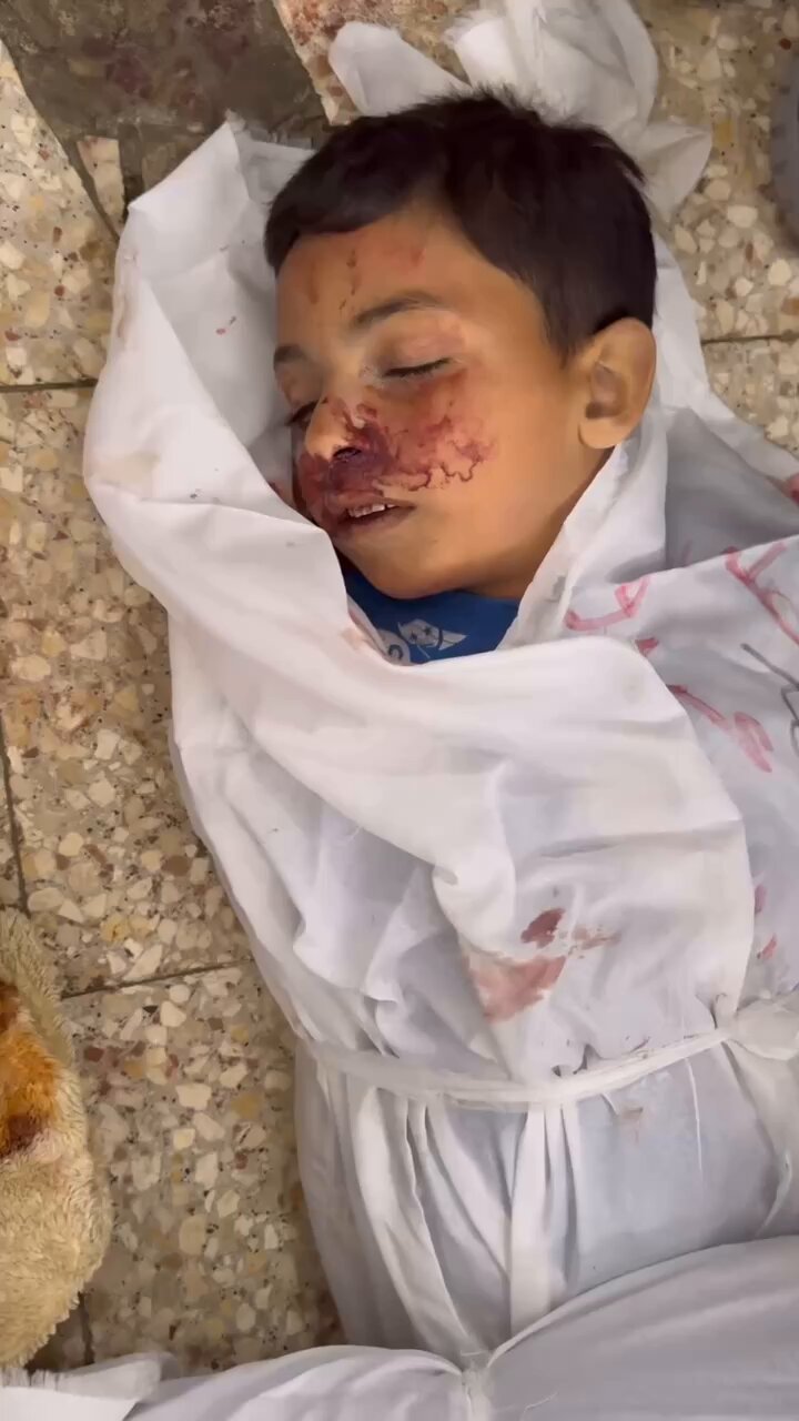 14 killed in Israeli airstrike on family home Al-Nuseirat