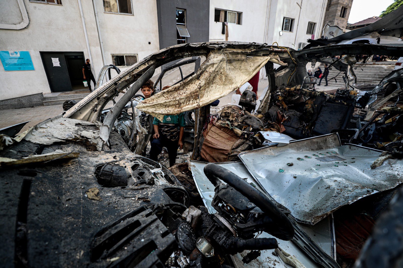 Two killed in Israeli bombing of Deir al Balah car