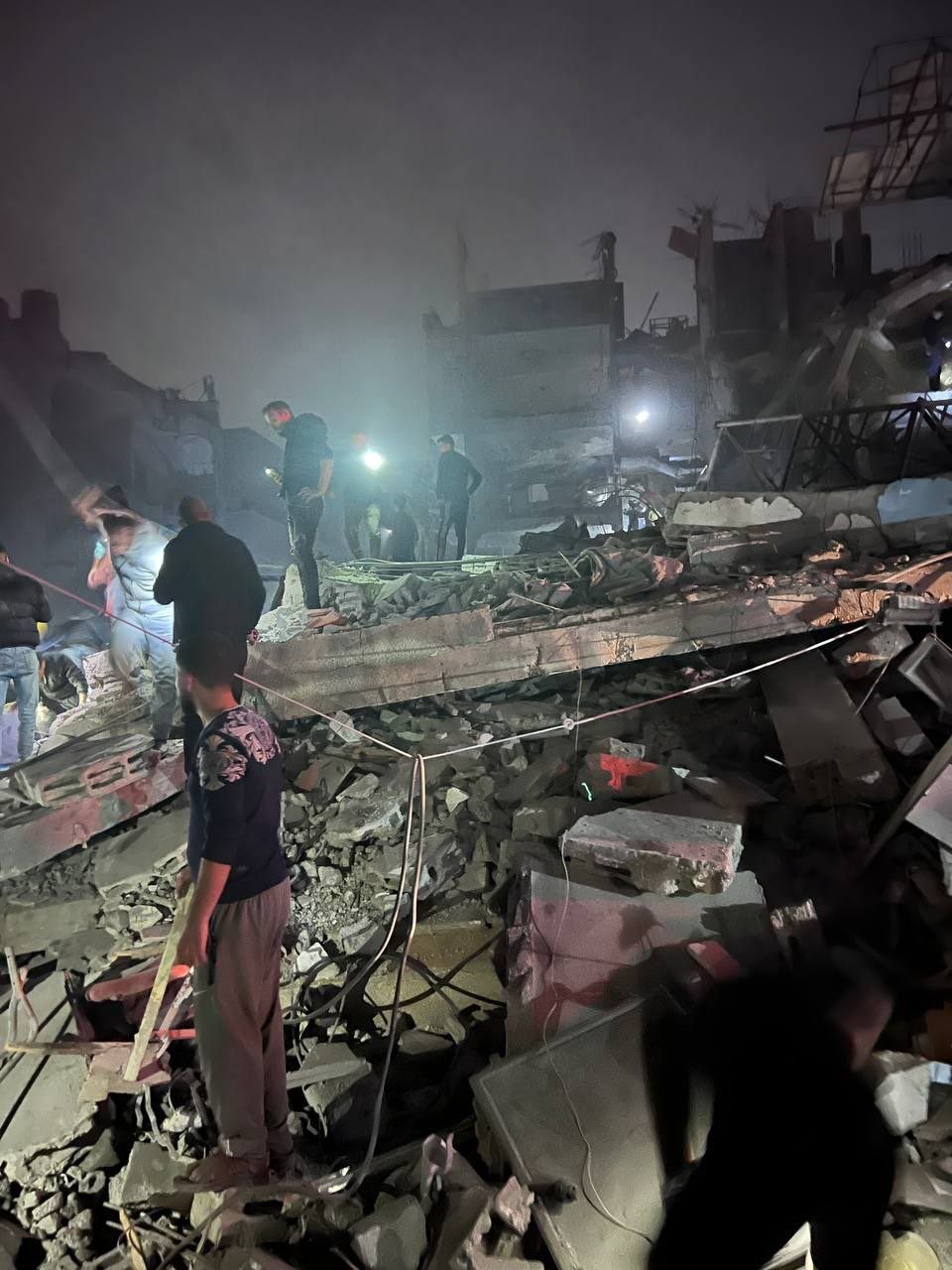 Israel Strikes Gaza Residential Area Killing 28 Civilians