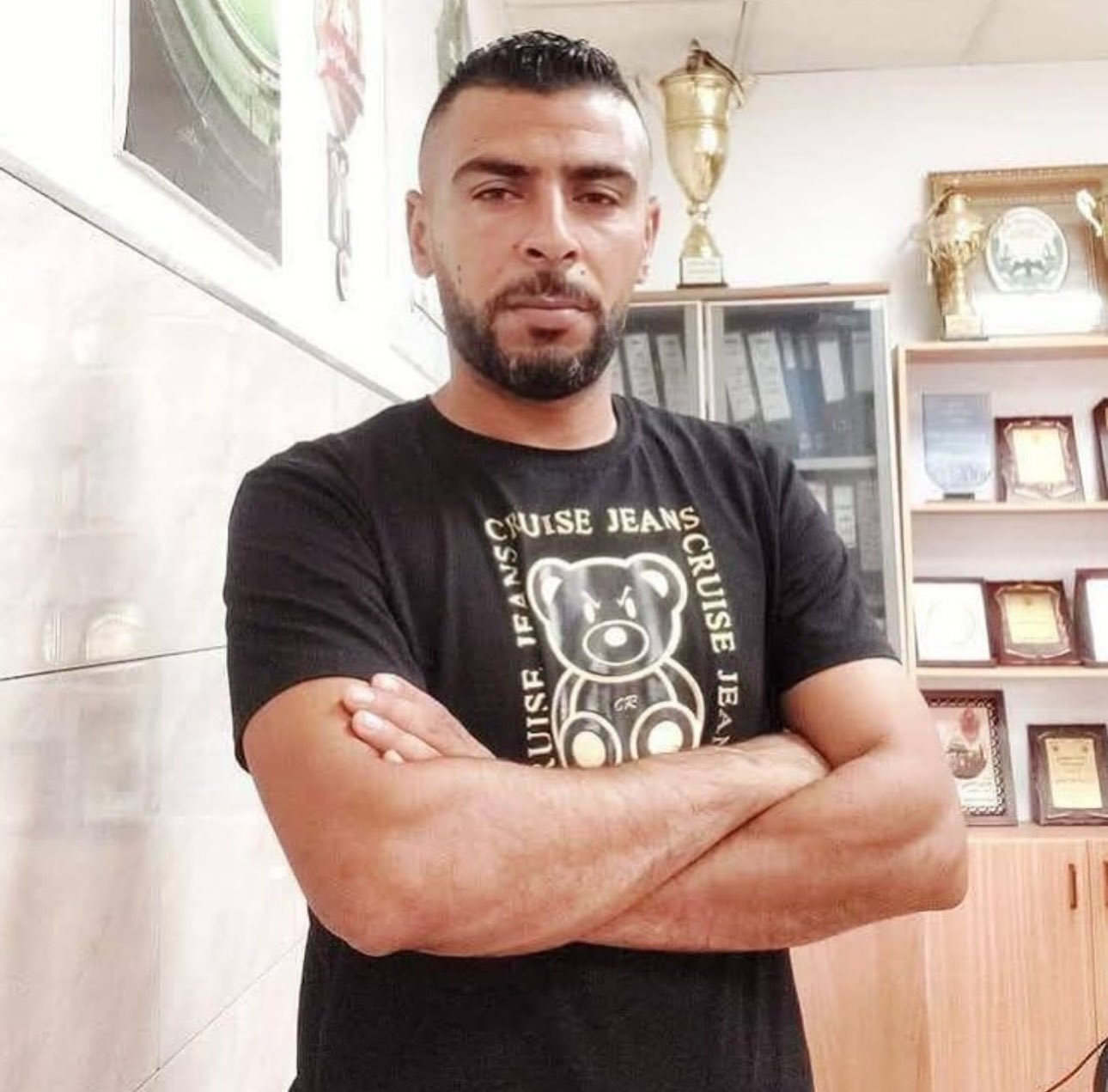 Palestinian Detainee Dies Under Mysterious Circumstances in Israeli Prison