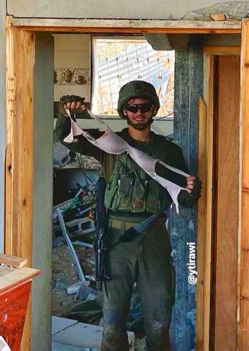 IOF soldier desecrating belongings in Palestinian home Gaza