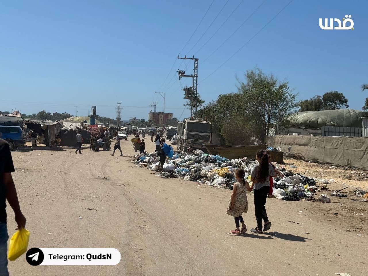 Waste accumulation in Khan Yunis camps causes disease outbreaks