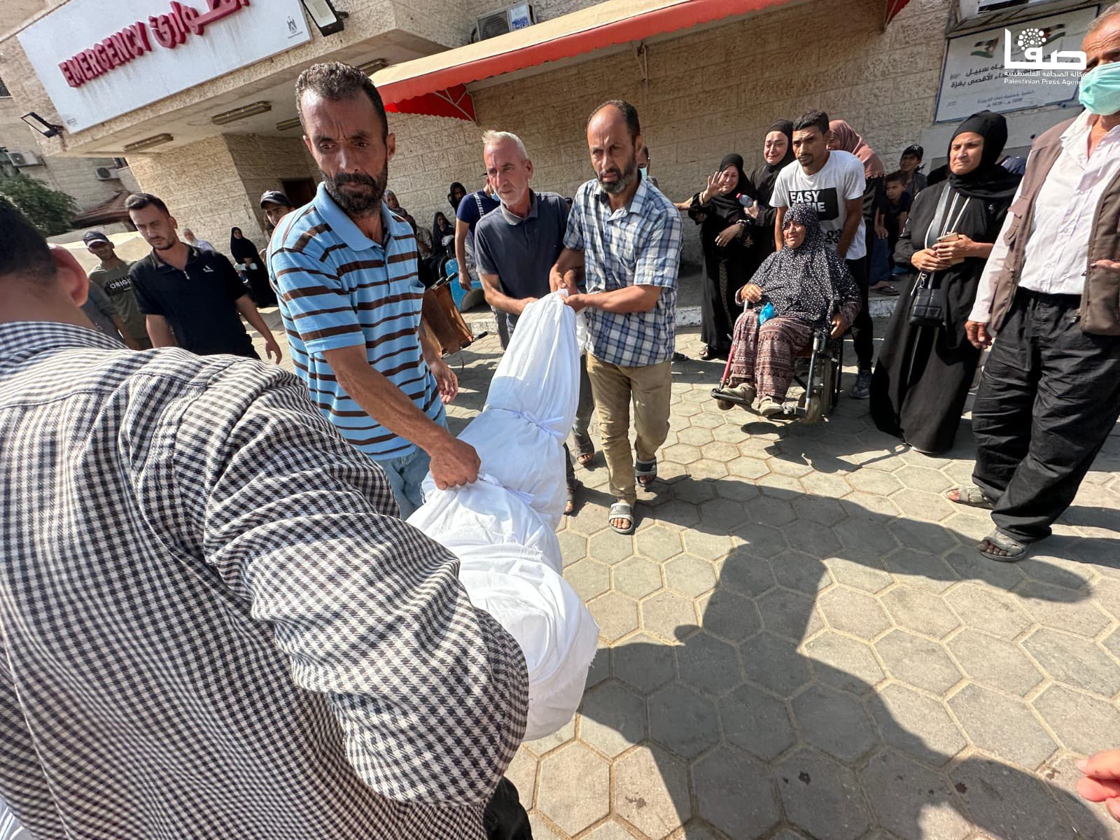 Israeli bombing kills one, wounds several in Gaza City