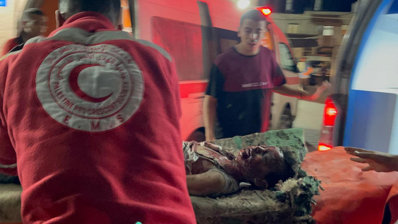 Israeli airstrike kills civilians in Deir al-Balah Gaza