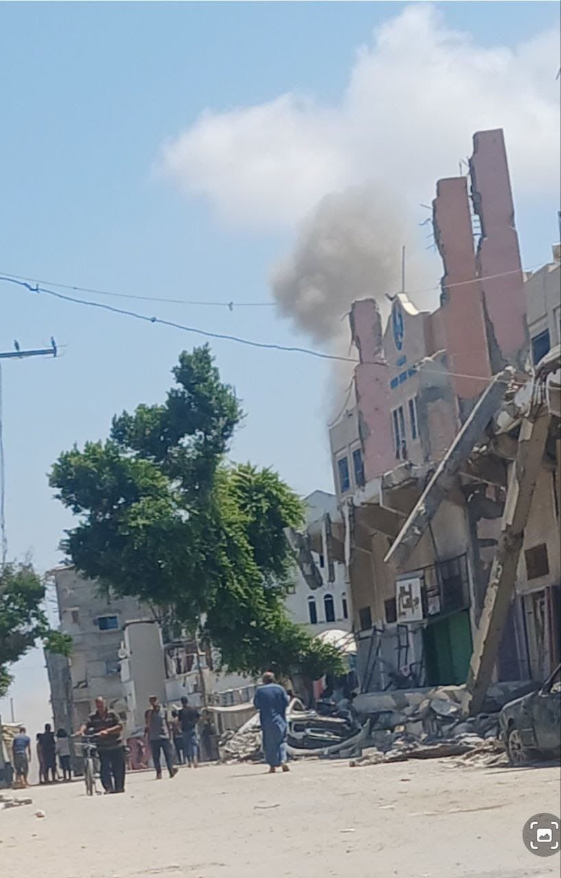 Israeli airstrike targets Al-Batran roundabout in Al-Bureij refugee camp