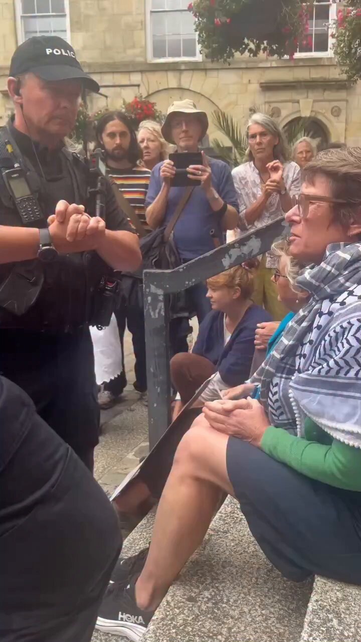 55 Elderly Activists Arrested in London Under Terrorism Act