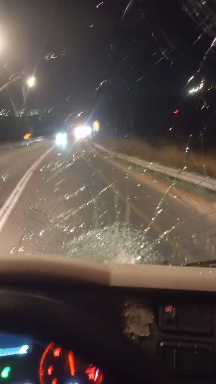 Israeli settlers attack Palestinian vehicles in West Bank