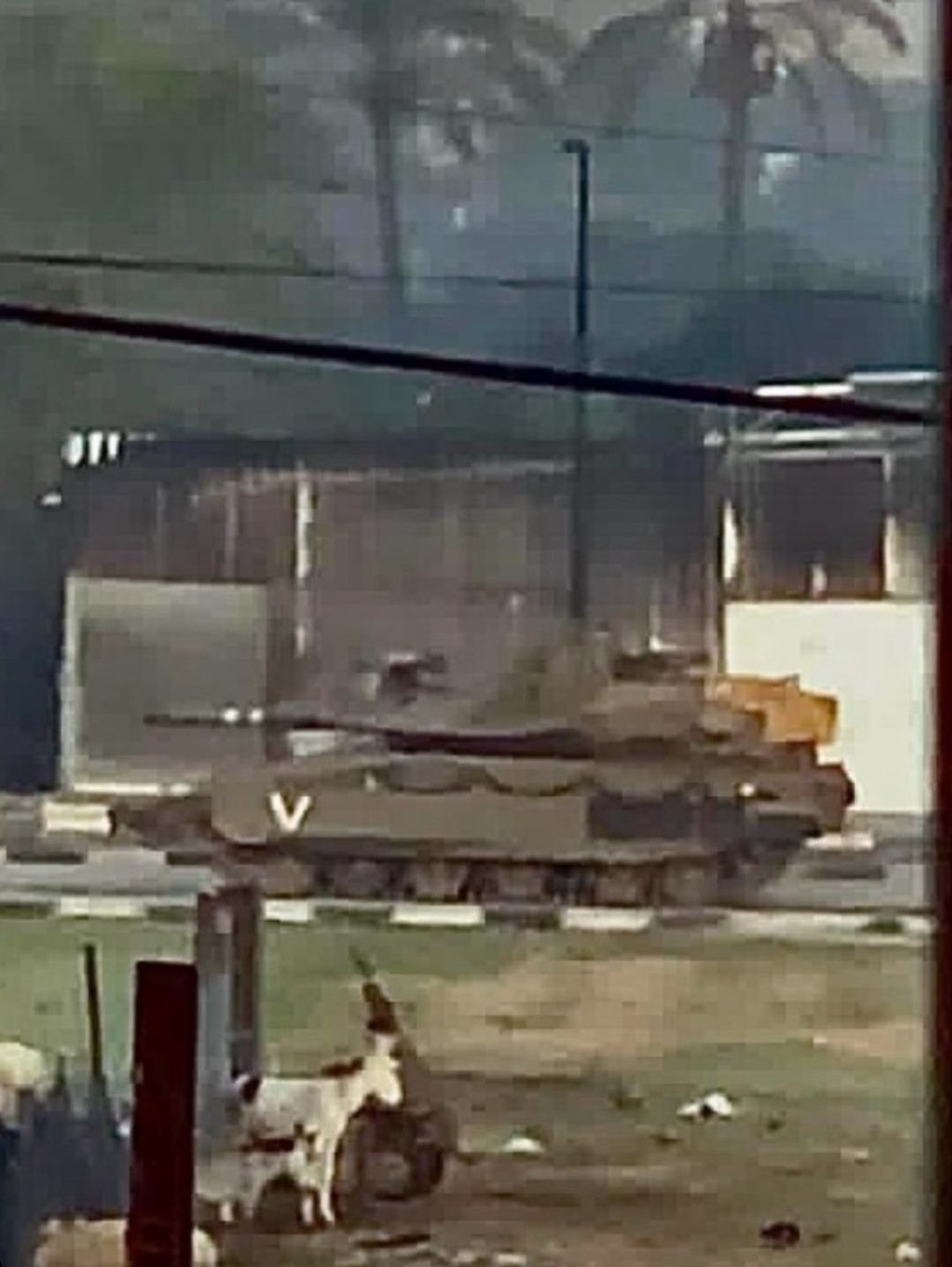 Israeli tanks advance toward Al-Maghazi refugee camp Gaza
