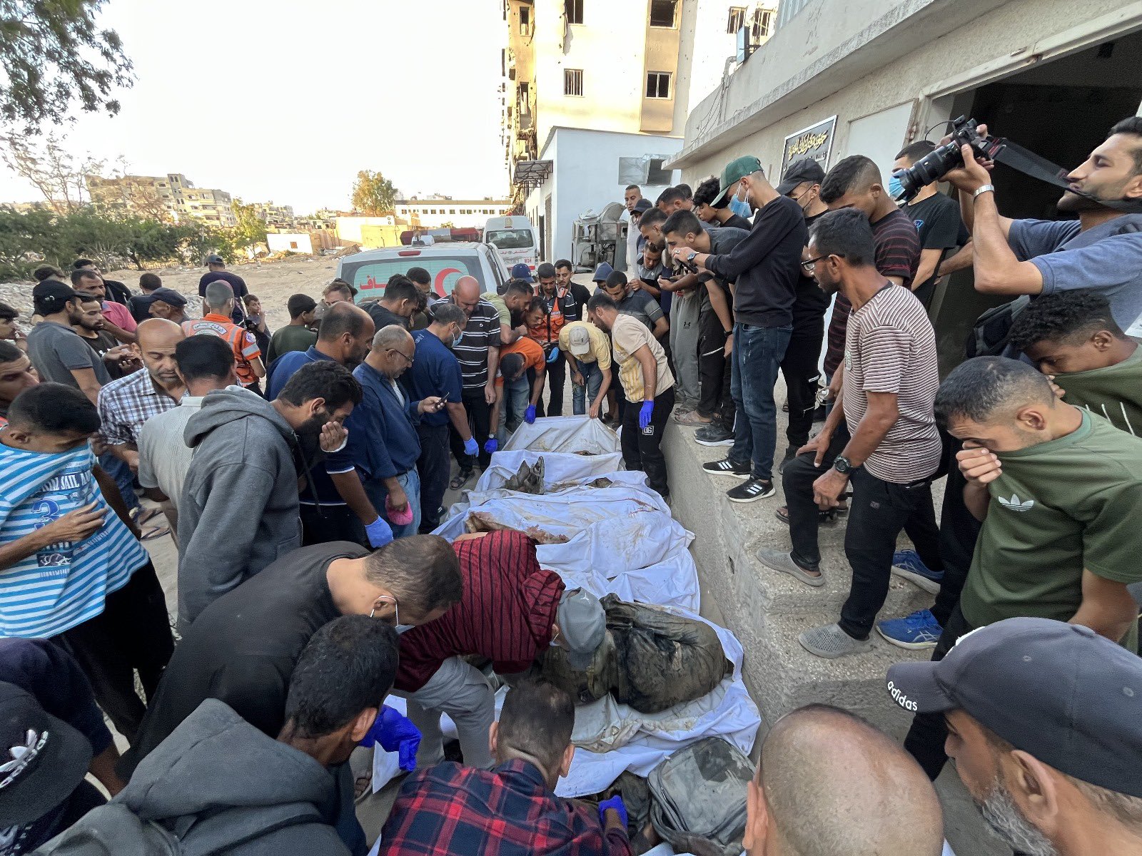 Israeli forces kill 15 civilians in northern Gaza aid queue
