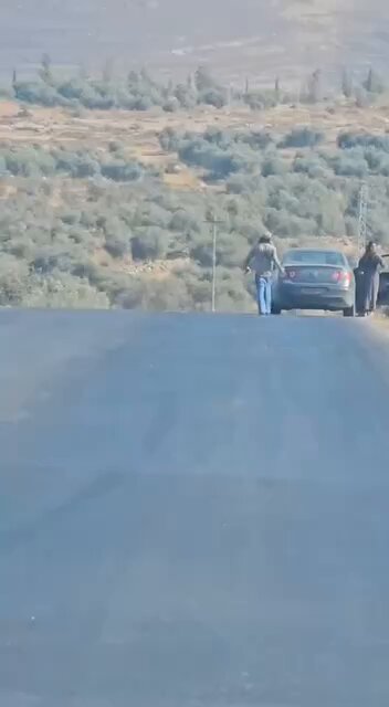 Israeli settlers attack Palestinian vehicles, set fire in Bethlehem