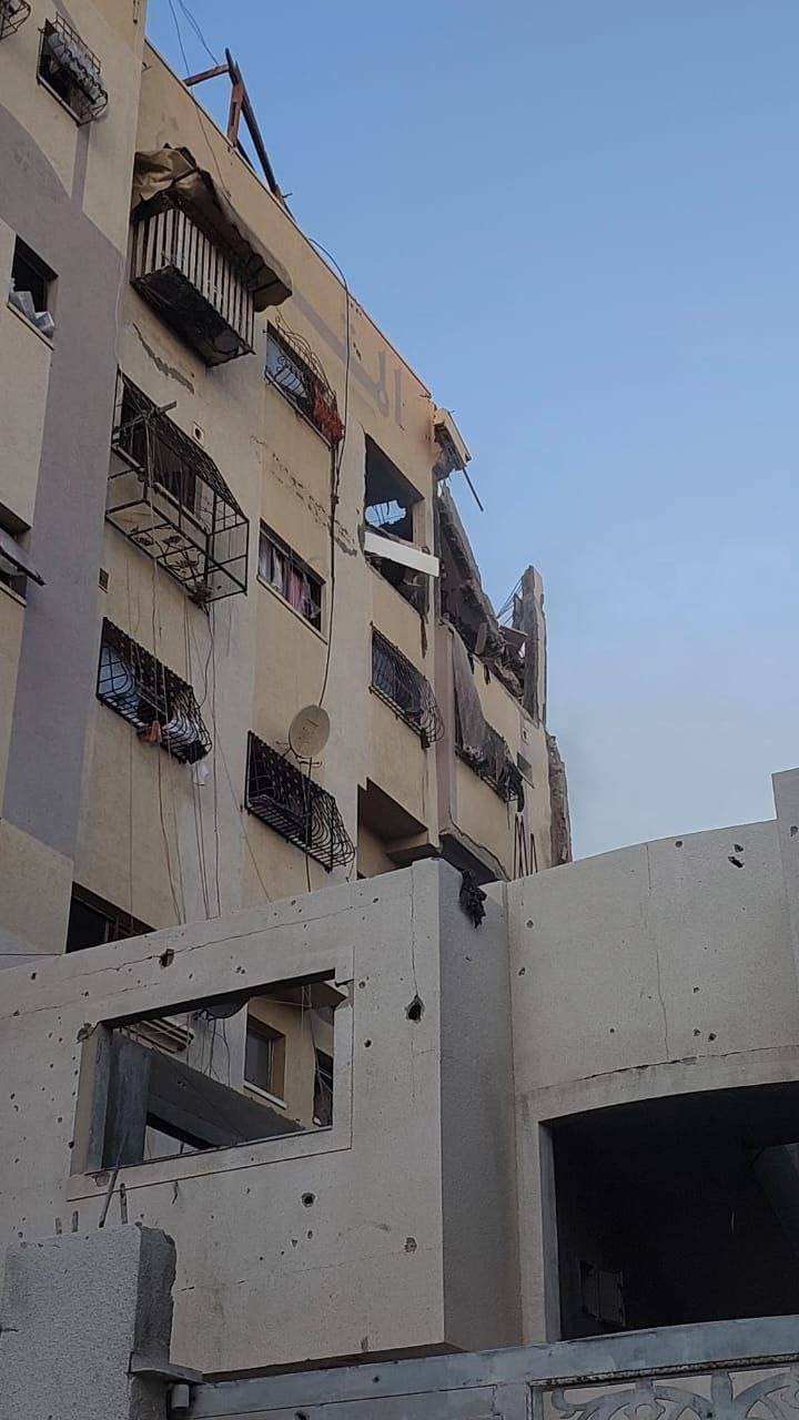 Israeli warplanes strike residential apartment in Jabalia refugee camp