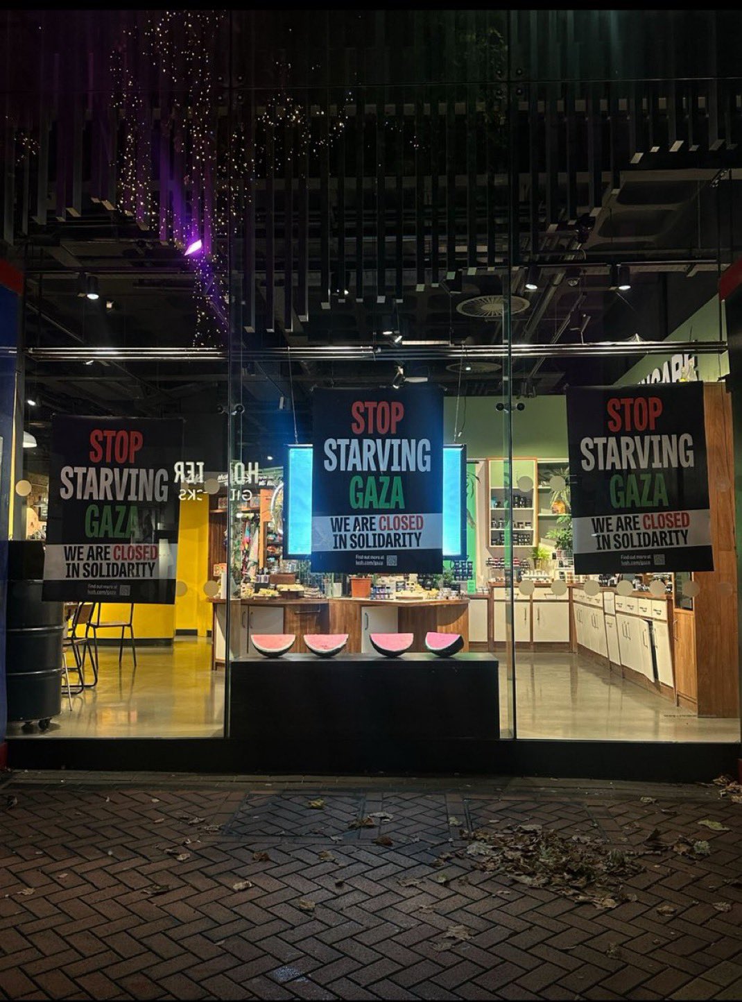 Lush Closes UK Operations in Gaza Solidarity Protest