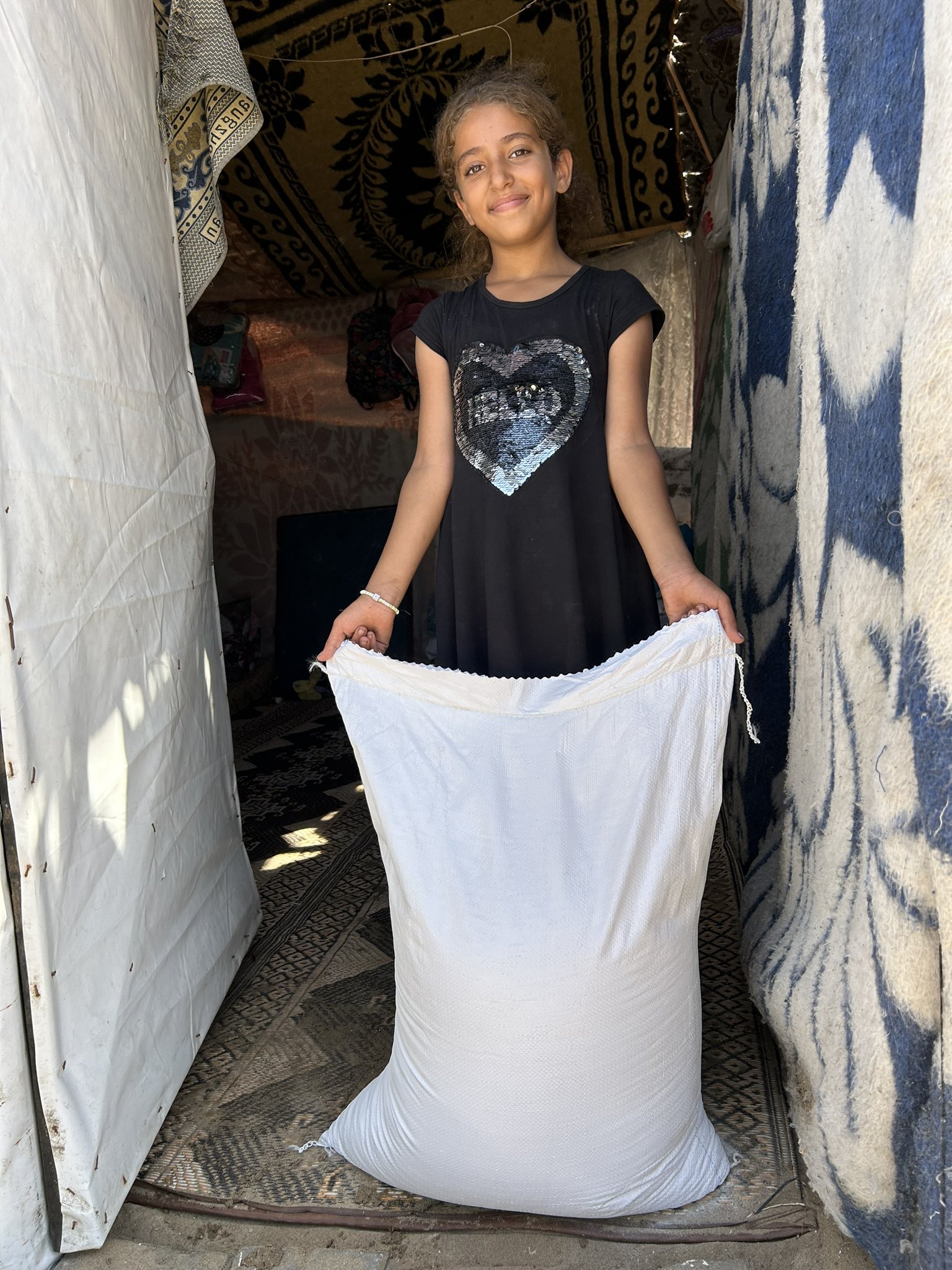 Flour Distribution Completed for Displaced Gaza Families