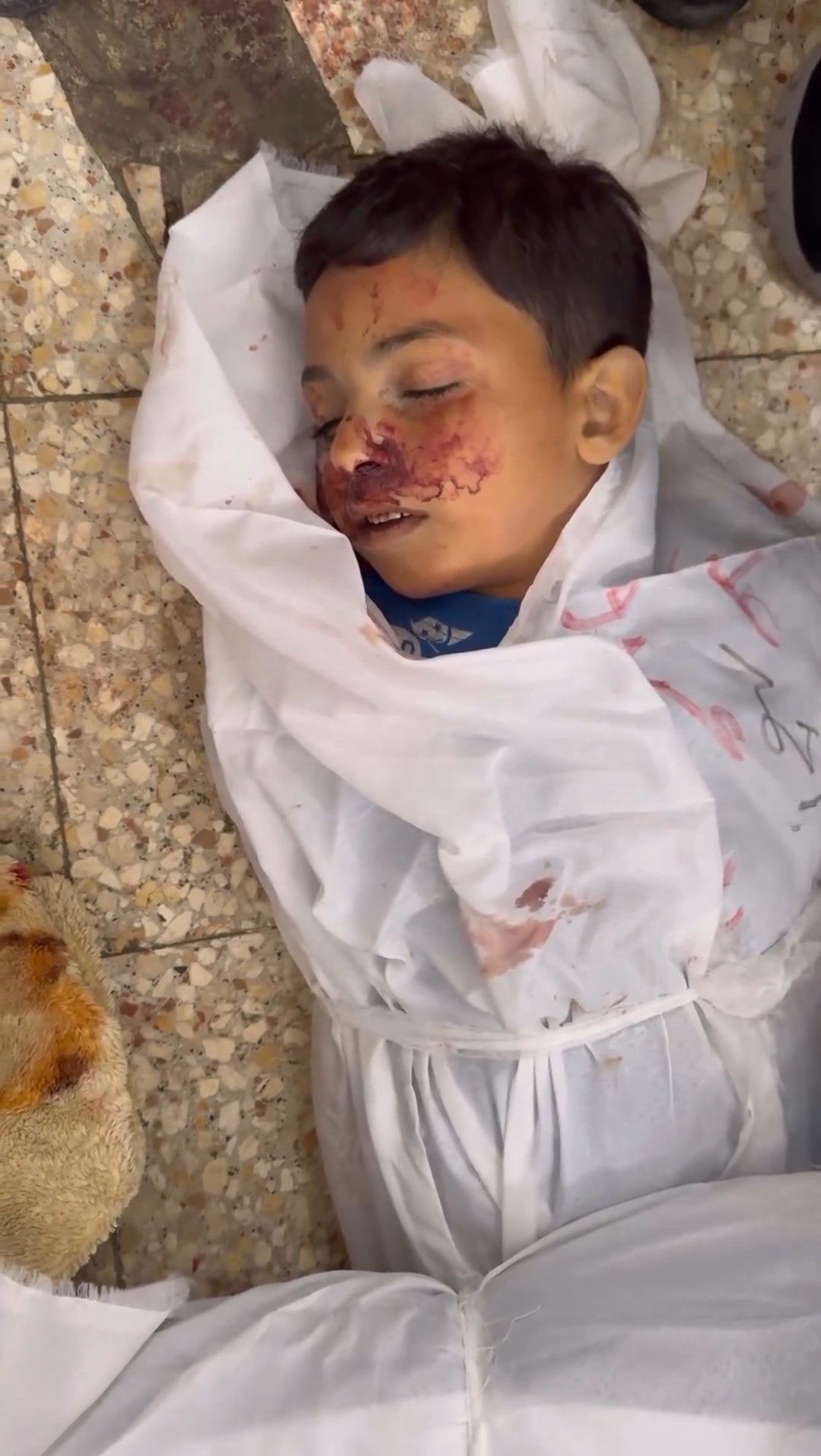 Israeli occupation commits massacres, 125 killed in 24 hours