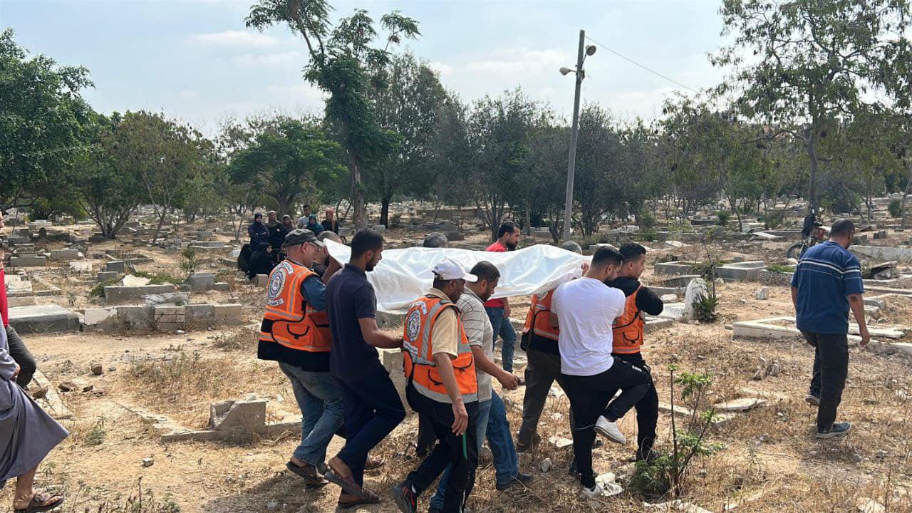 Israeli bombing kills Palestinian civil defence officer and son