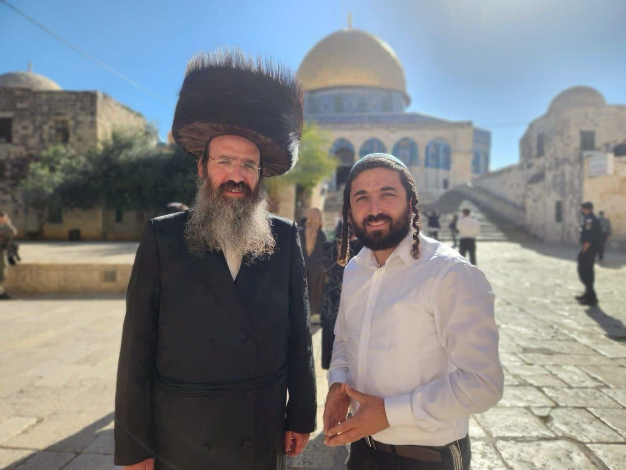 Israeli settlers and MKs desecrating Al Aqsa Mosque