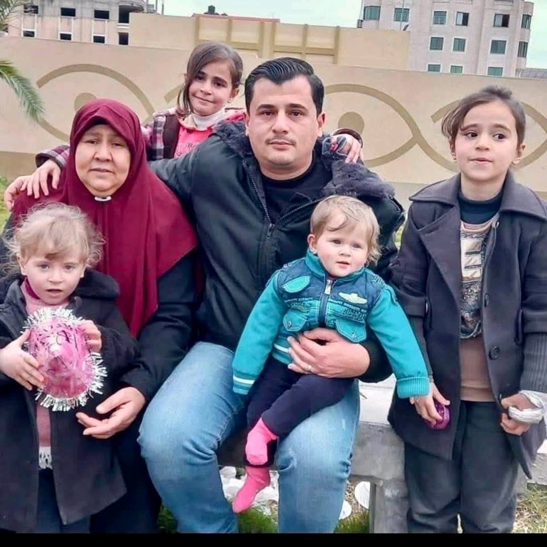 Photograph showing casualties from Gaza conflict