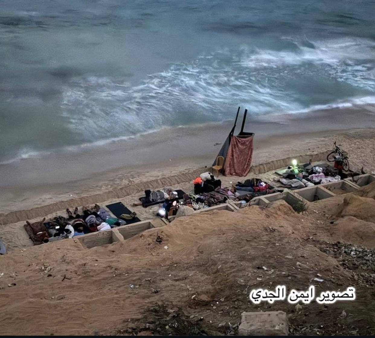 Displaced Palestinians shelter on Gaza beach amid repeated Israeli displacement