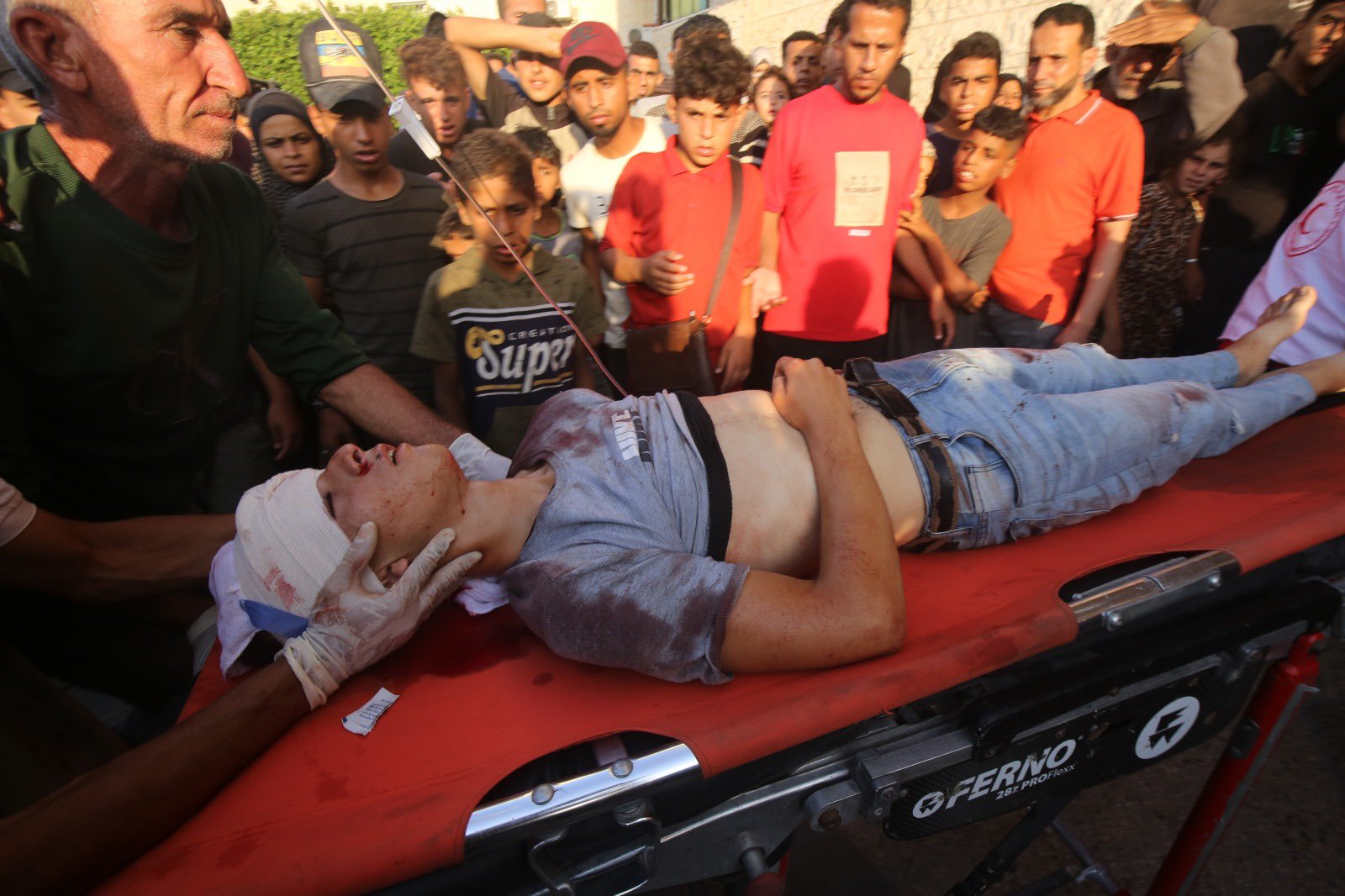 Seven killed in Israeli bombing of Gaza refugee camps