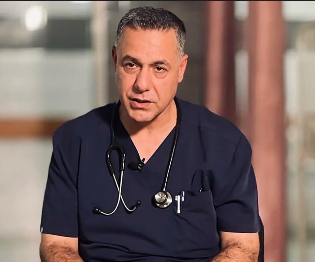 Gaza Health Ministry Reports Hospital Director Detained
