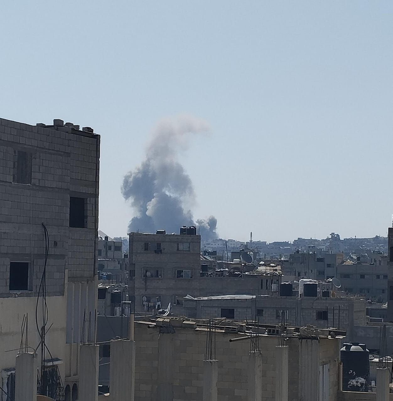 Israeli airstrike on Shuja’iya neighborhood in Gaza City