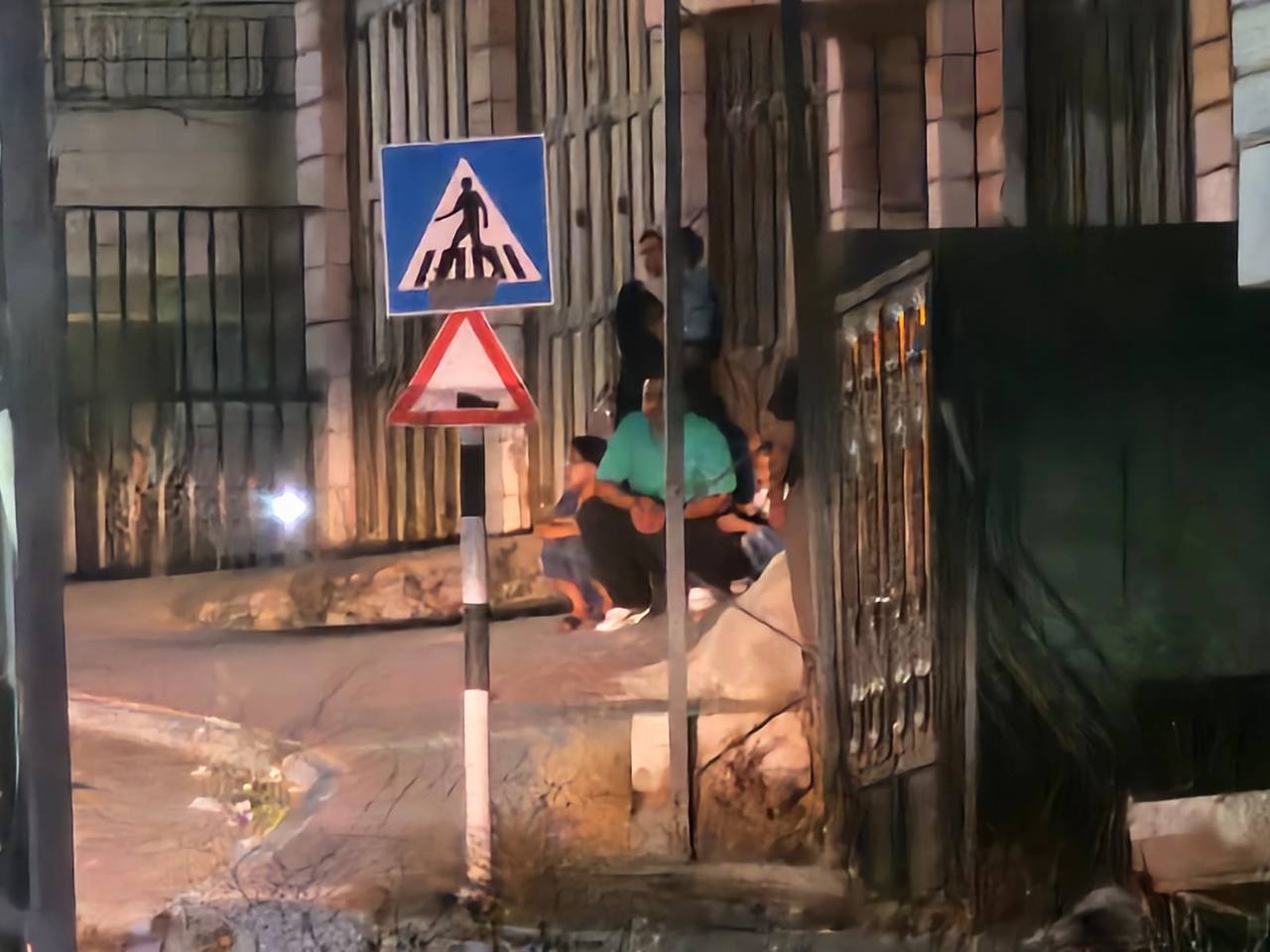 Israeli forces detain Palestinian families in Hebron raid