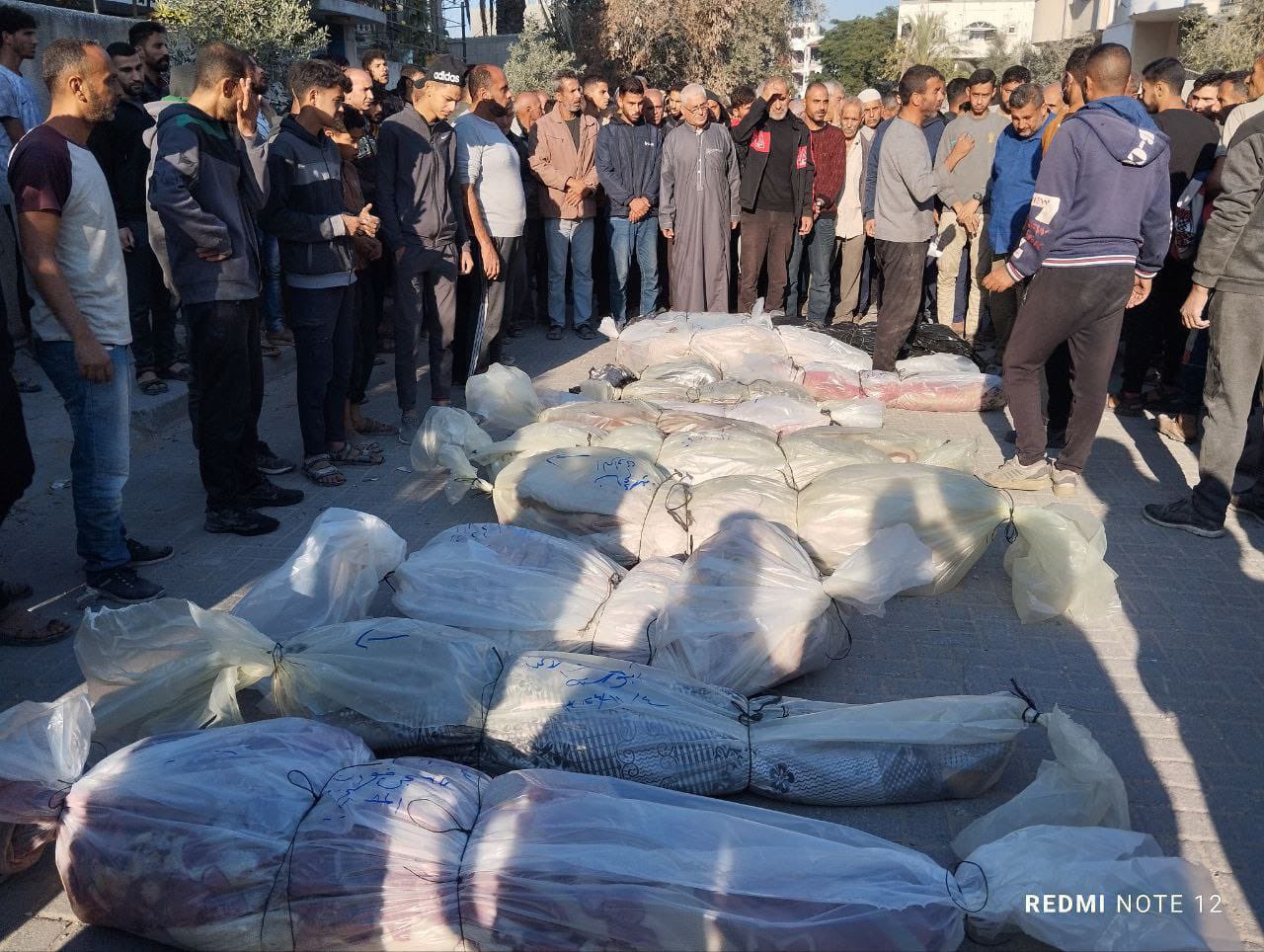 Shortage of Shrouds Forces Alternative Burial Practices