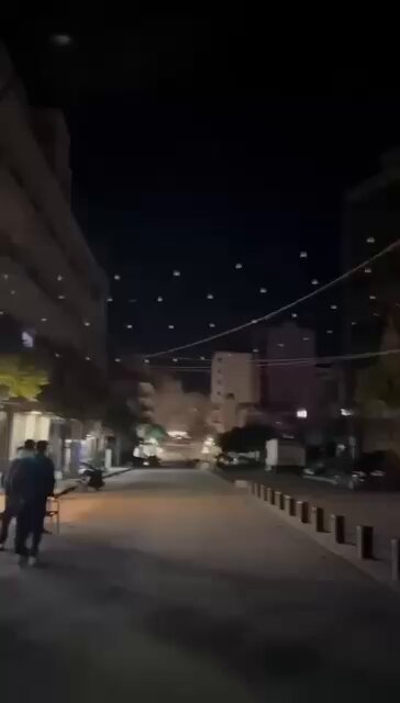 IOF targets residential buildings in Saida, southern Lebanon
