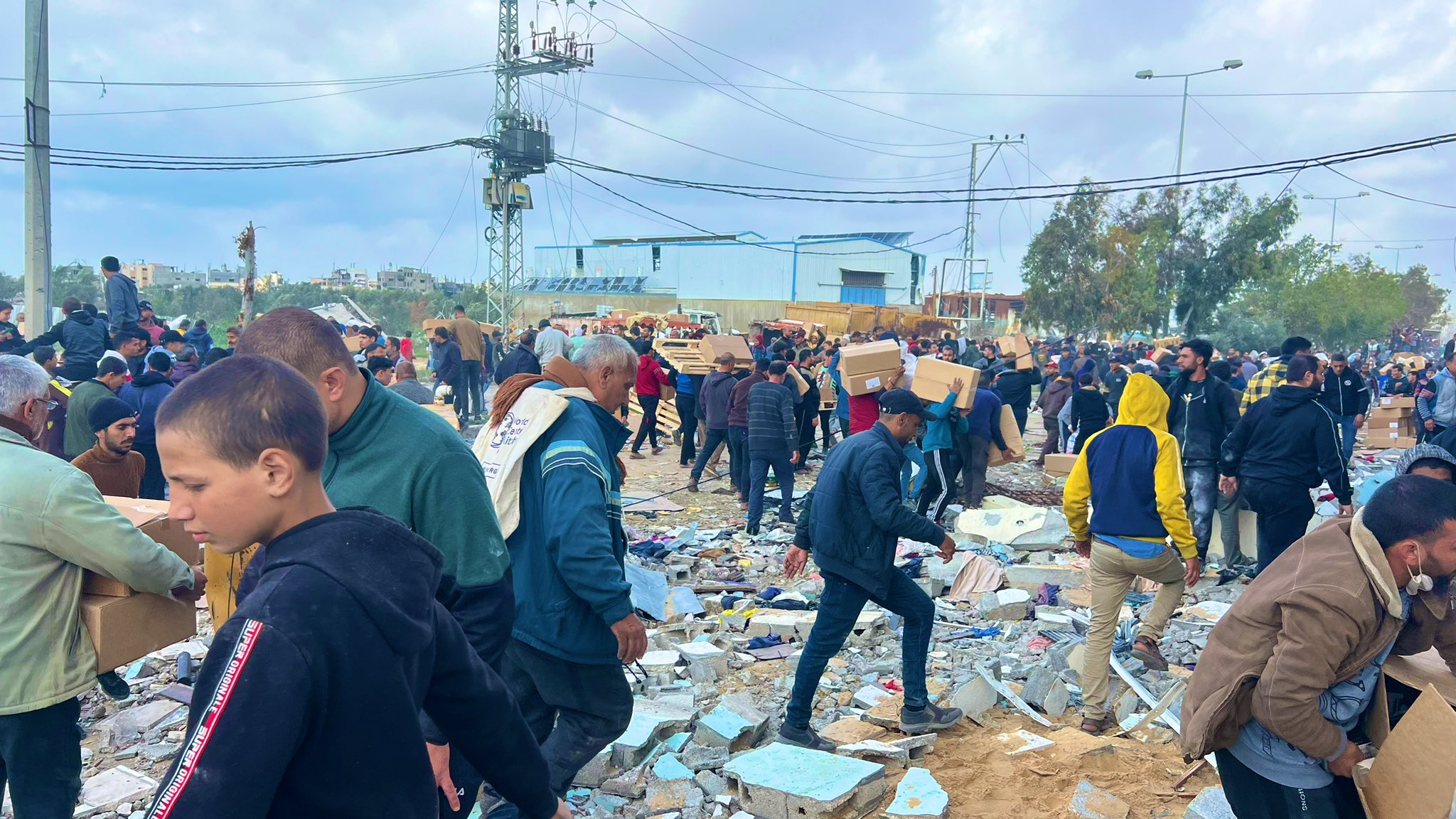 Israeli-controlled humanitarian aid to northern Gaza insufficient