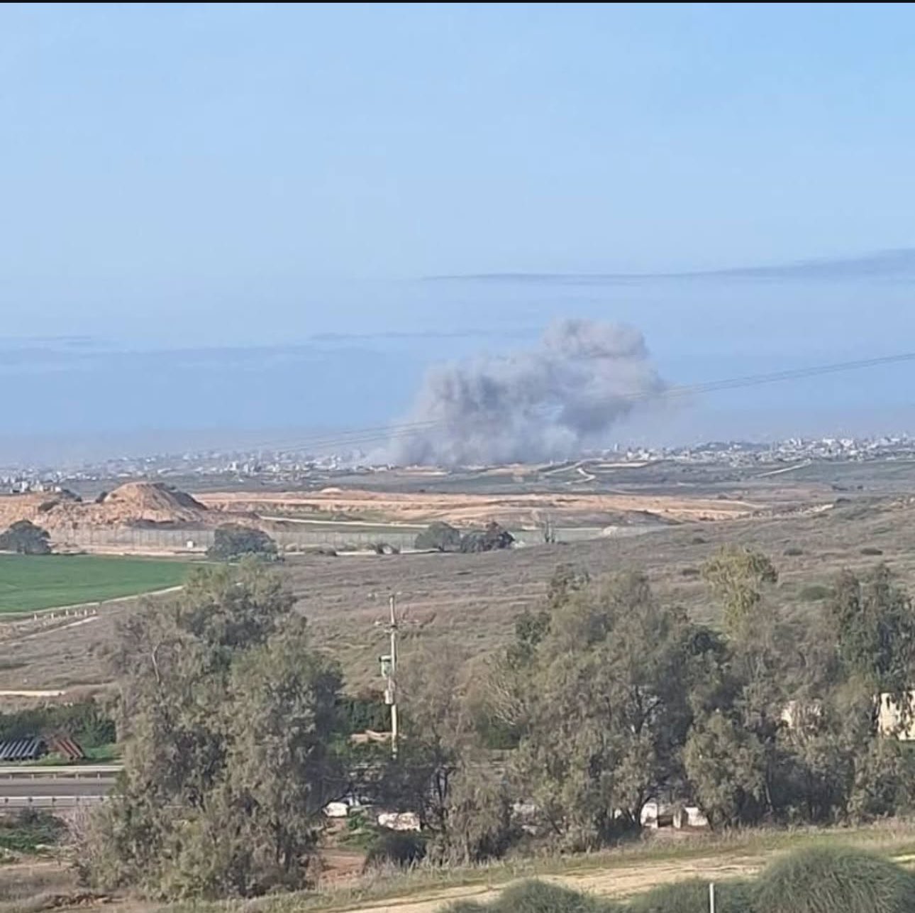 Occupation aircraft attack Gaza sites despite ceasefire